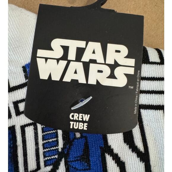 DISNEY STAR WARS Crew Socks NEW Men's Shoe Size 8 - 12 Sock Size 10 - 13 - Picture 2 of 4